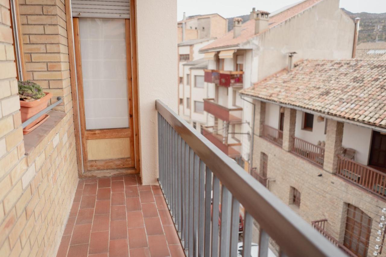 Cal Miquel Apartamento Pobla de Segur Exterior foto